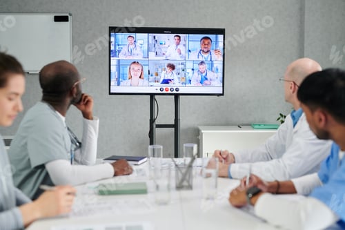 Preview: Digital meeting of group of doctors