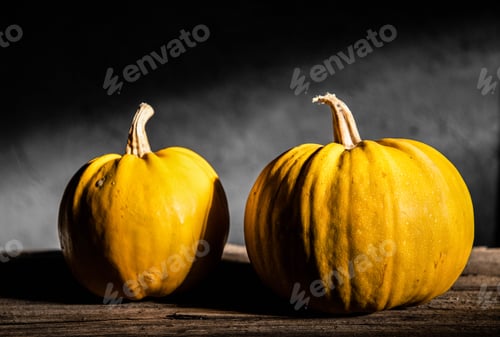 Preview: halloween pumpkins ready for carving