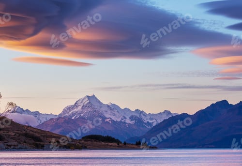 Preview: Mt Cook
