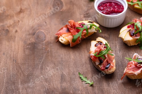 Vorschau: Toast mit Birne und Schinken