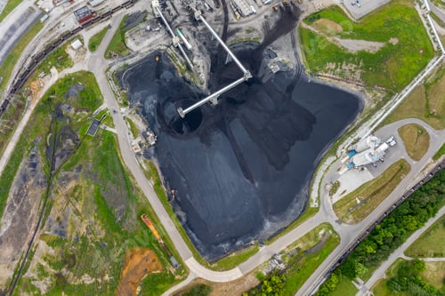 Preview: Coal stack at thermal Kingston power plant in Roane County, Tennessee.