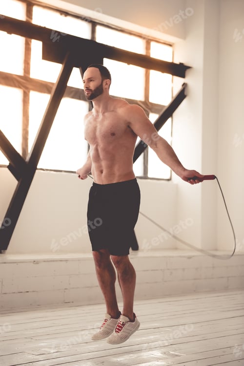 Preview: Man working out