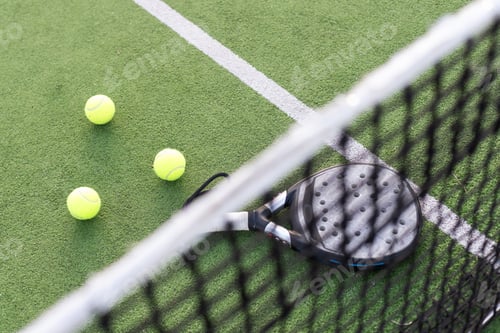 Preview: Paddle tennis objects on grass court