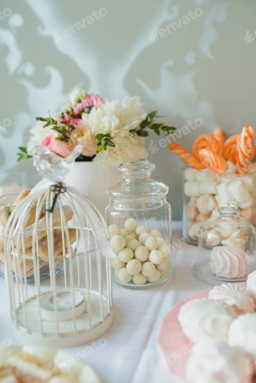 Preview: Sweet candy bar for wedding or birthday