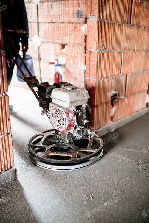 Preview: cement smoothing trowel machinery with worker