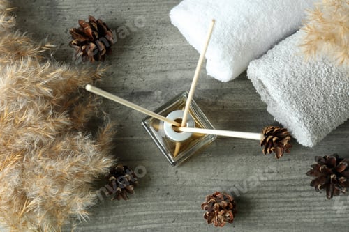 Preview: Diffuser and bath accessories on gray textured table