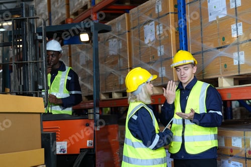 Preview: Warehouse Industrial and Logistics Companies inside