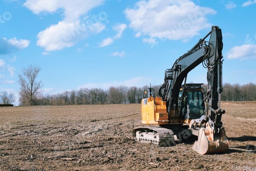 Preview: Excavator on an empty field