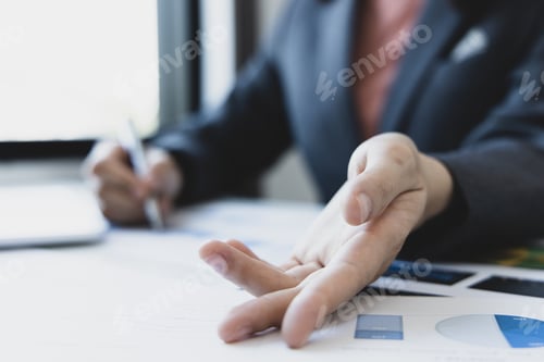 Preview: Business/Finance
