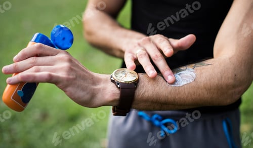 Preview: People using a sun screen