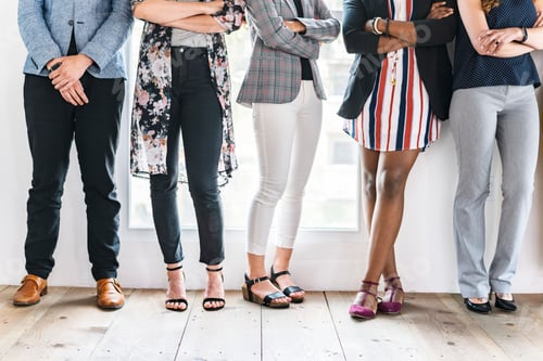 Preview: Diverse business people in a team
