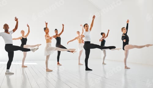 Preview: Its ballet class and everyones invited