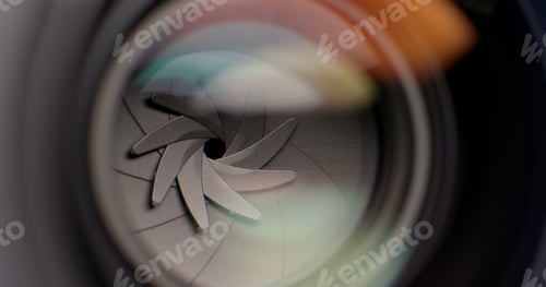 Preview: Adjusting Camera Lens aperture Iris