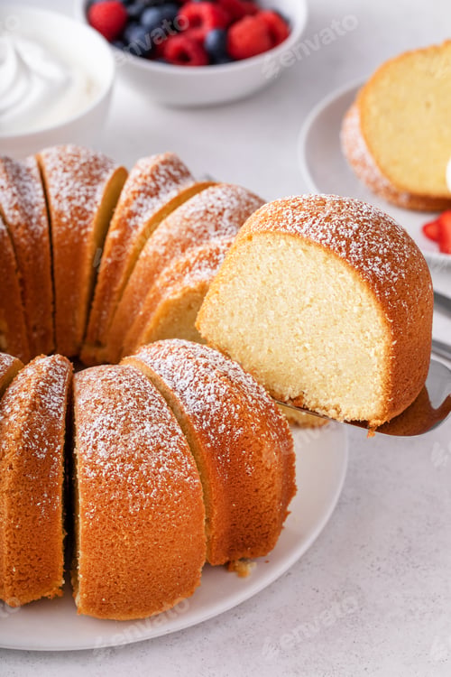 Preview: Pound cake, traditional vanilla or sour cream flavor