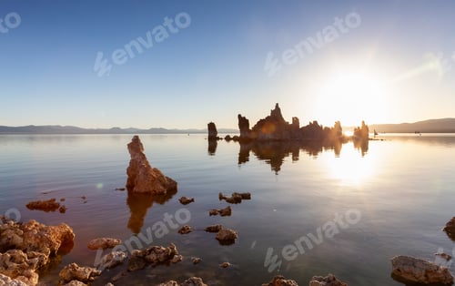 Preview: Tufa towers rock formation in Mono Lake. Sunrise