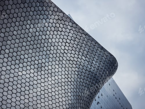 Preview: View of the metallic exterior of the Soumaya museum in Mexico City with pattern