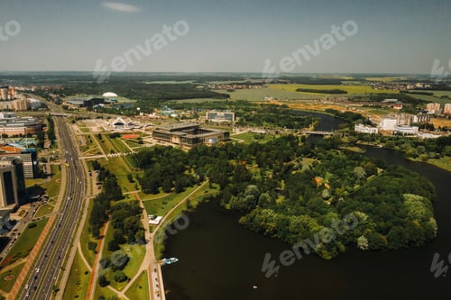 Preview: Top view of the victory Park in Minsk and the Svisloch river.A bird's-eye view of the city of