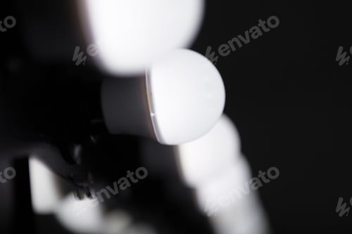 Preview: mirror bulbs at make up room