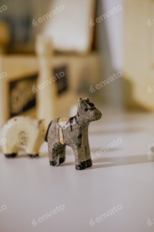 Preview: A cute litte wooden horse toy