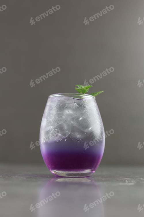 Preview: Purple Butterfly Pea Soda with Mint Leaf Topping