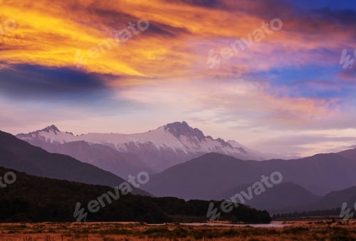 Preview: New Zealand mountains