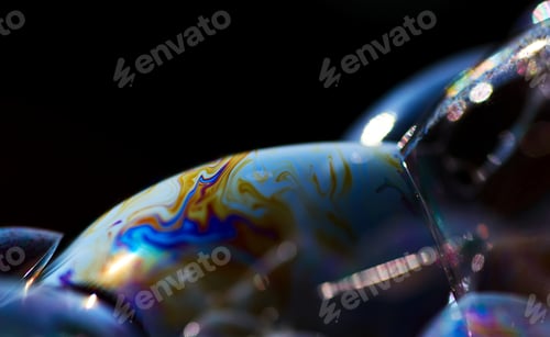 Preview: The illuminate rainbow on the bubble surface