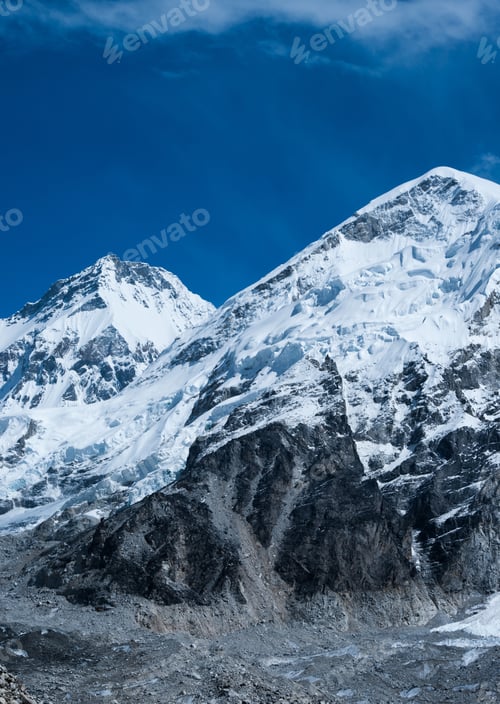 Preview: Peaks not far Gorak shep and Everest base camp