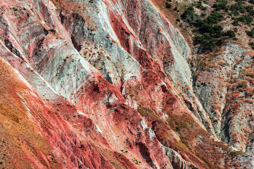 Preview: Amazing beautiful slopes of red mountains