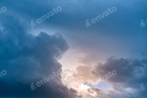 Preview: Moody view of dark dramatic storm clouds