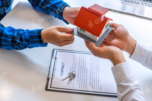 Preview: Agent broker is delivering keys and model homes to real estate clients. In order for the customer to