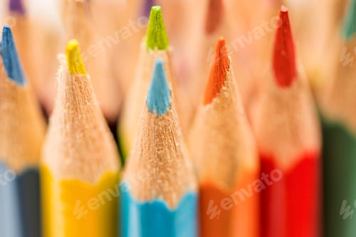 Preview: Colored drawing pencils in a variety of colors