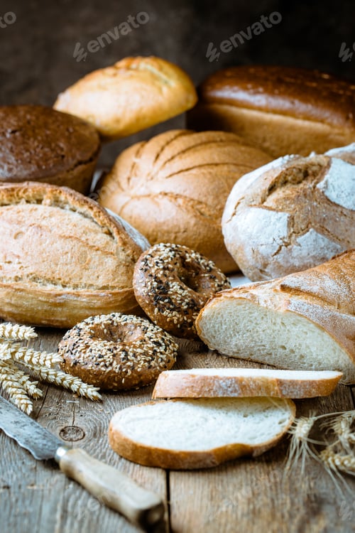 Preview: Assortment of baked bread