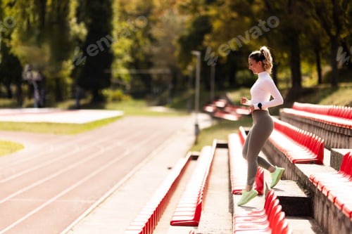 Preview: Female Jogging