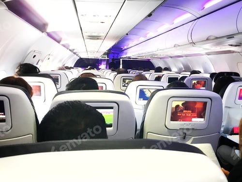 Preview: Airplane traveling