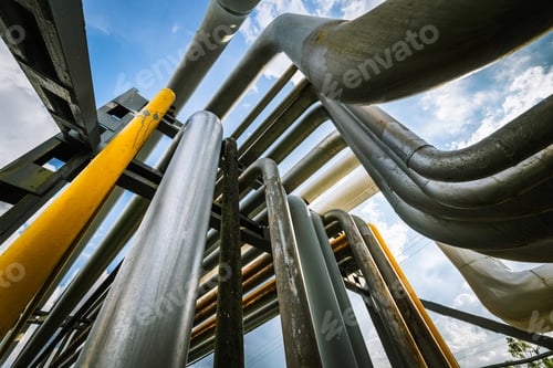 Preview: Oil pipeline