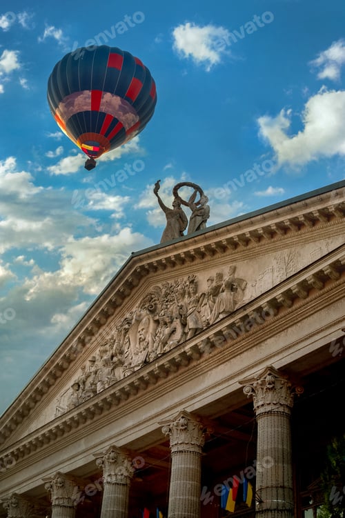 Preview: the hot air balloon flew against the blue sky over the building of the Ternopil Drama Theater