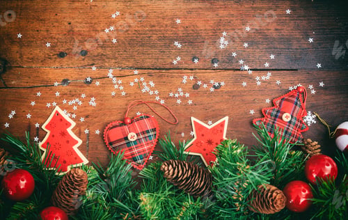 Preview: Christmas decoration on a wooden surface