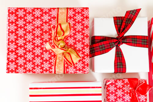 Preview: Presents