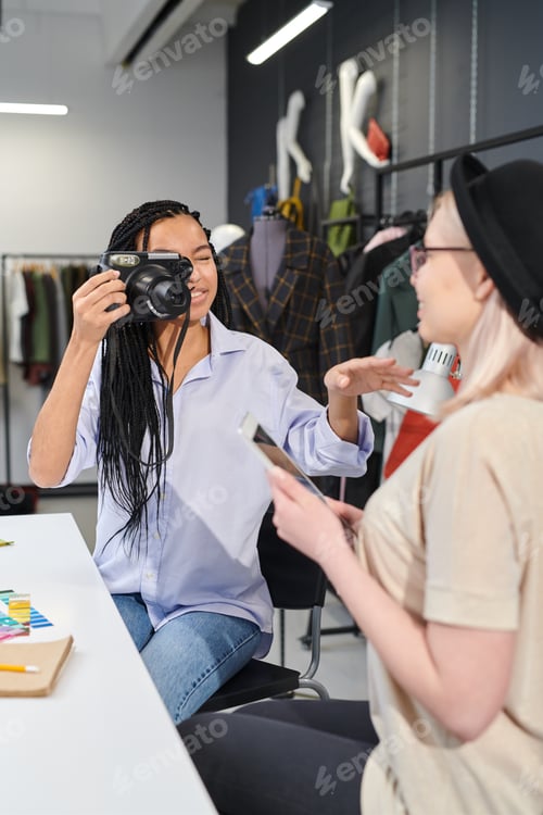 Preview: Designers making blog about fashion