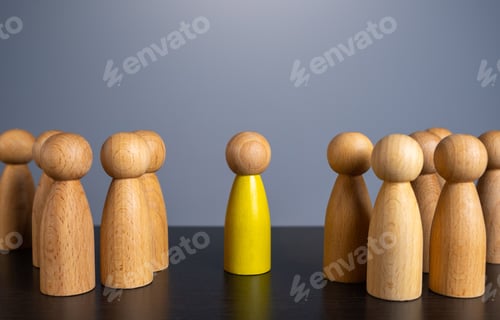 Preview: A person who stands out from the crowd. S