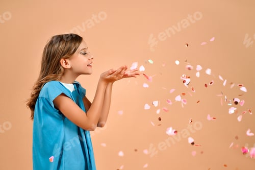Preview: Valentine's Day children