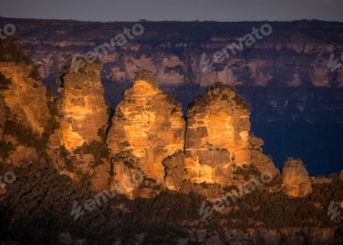 Preview: Three Sisters at sunset