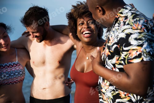 Preview: Friends having fun on the beach