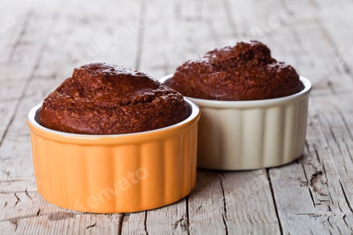 Preview: two fresh baked browny cakes