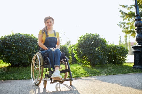 Preview: positive disabled girl looking at the camera