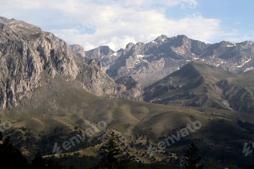 Preview: Dedegöl Mountain Melikler Plateau Isparta Turkey