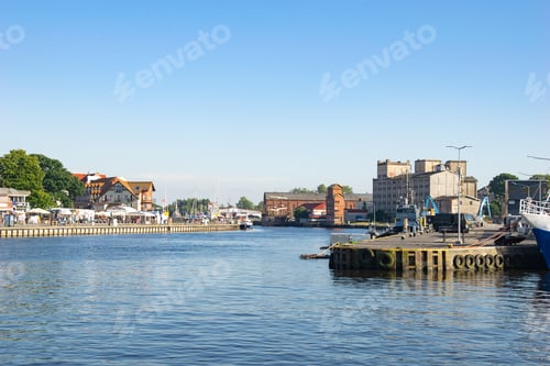 Preview: entrance to the port in Ustka