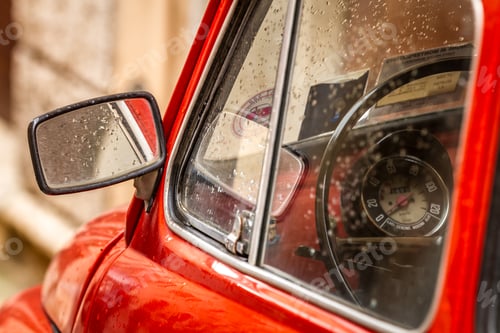 Preview: Vintage red car in Italy