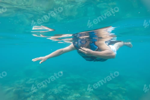 Preview: Man Snorkeling