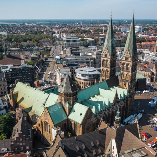 Preview: Aerial view of St. Peter's Cathedral